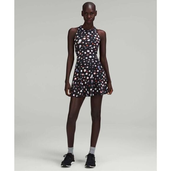 lululemon athletica Dresses & Skirts - Lululemon Court Crush Dress size 2